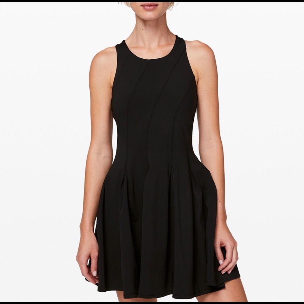 LULULEMON COURT CRUSH TENNIS DRESS